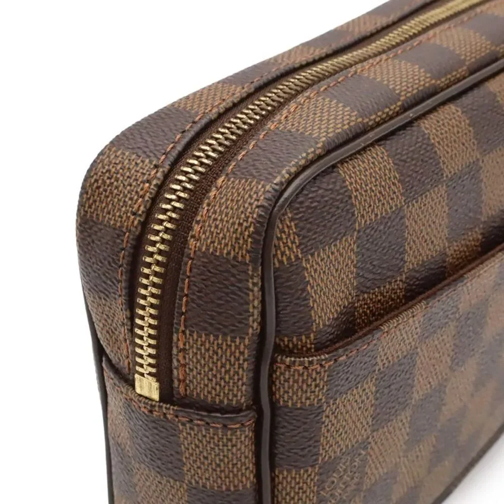 Louis Vuitton delivery duty